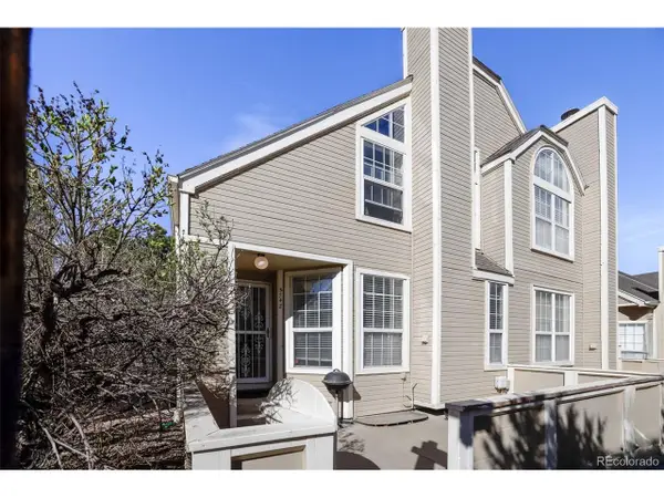 5742 W Atlantic Pl, Lakewood, CO 80227