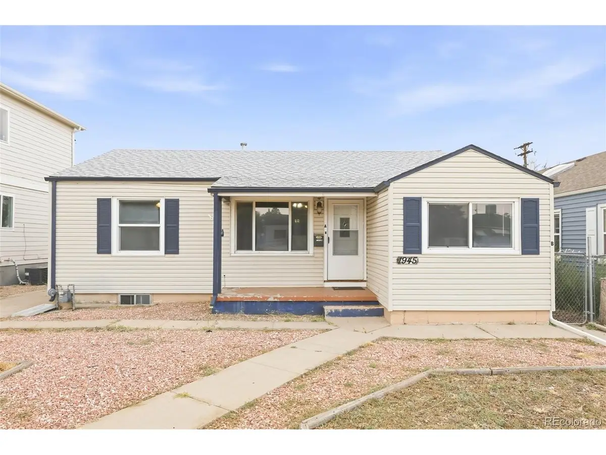 1945 Oakland St, Aurora, CO 80010 - #1