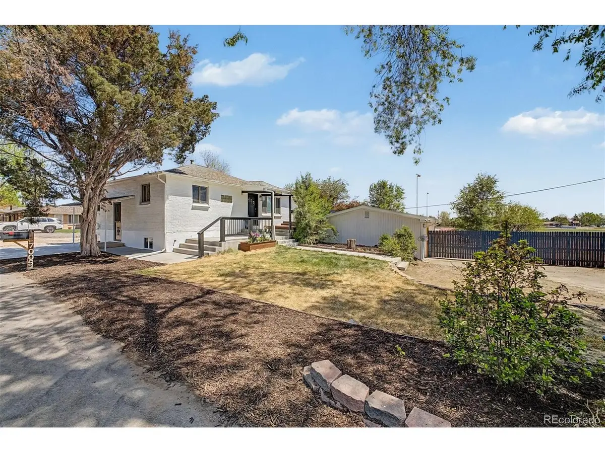 7005 Geneva Ct, Lakewood, CO 80214 - #1