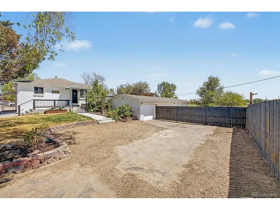 7005 Geneva Ct, Lakewood, CO 80214 - #2