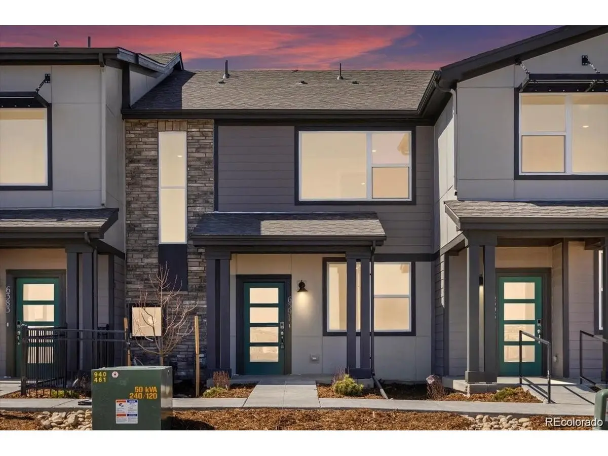 6357 N Netherland Ct, Aurora, CO 80019 - #1