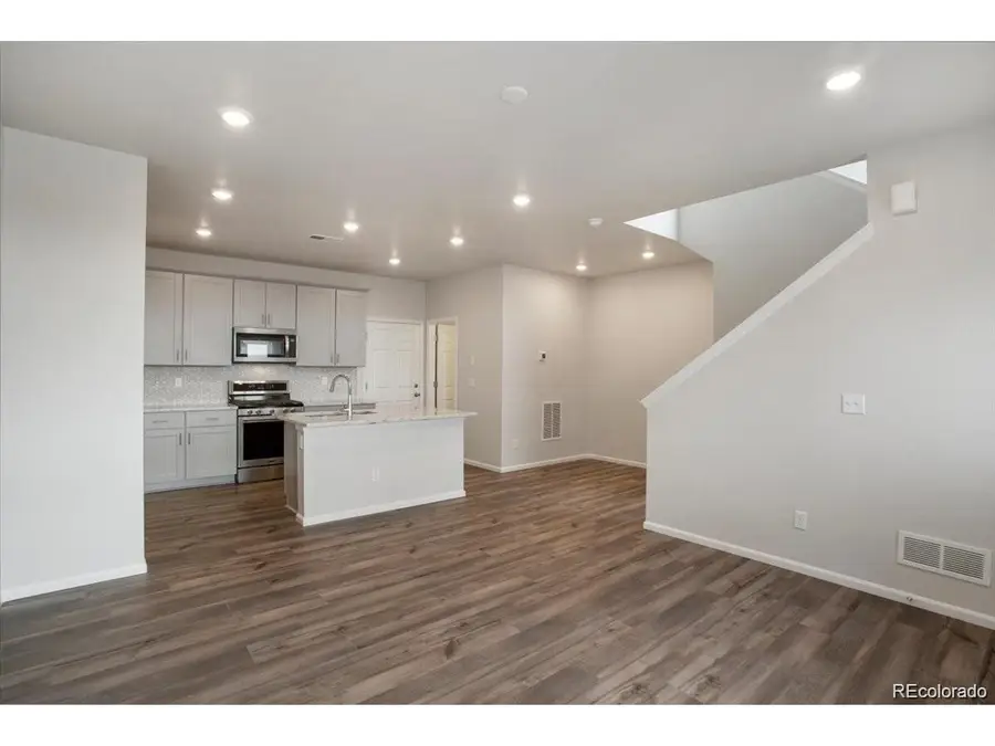 6357 N Netherland Ct, Aurora, CO 80019 - #2