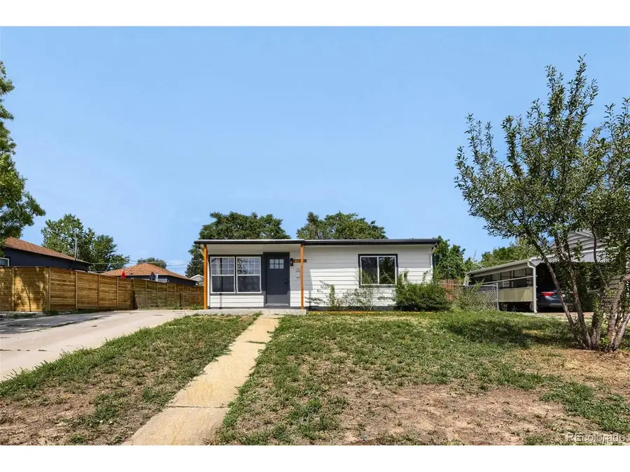 1631 W Hoye Pl, Denver, CO 80223 - #2