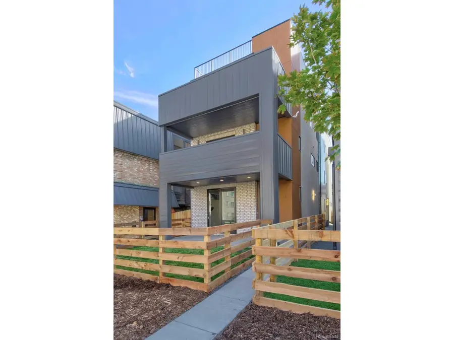 826 N Cherry St #2, Denver, CO 80220 - #2