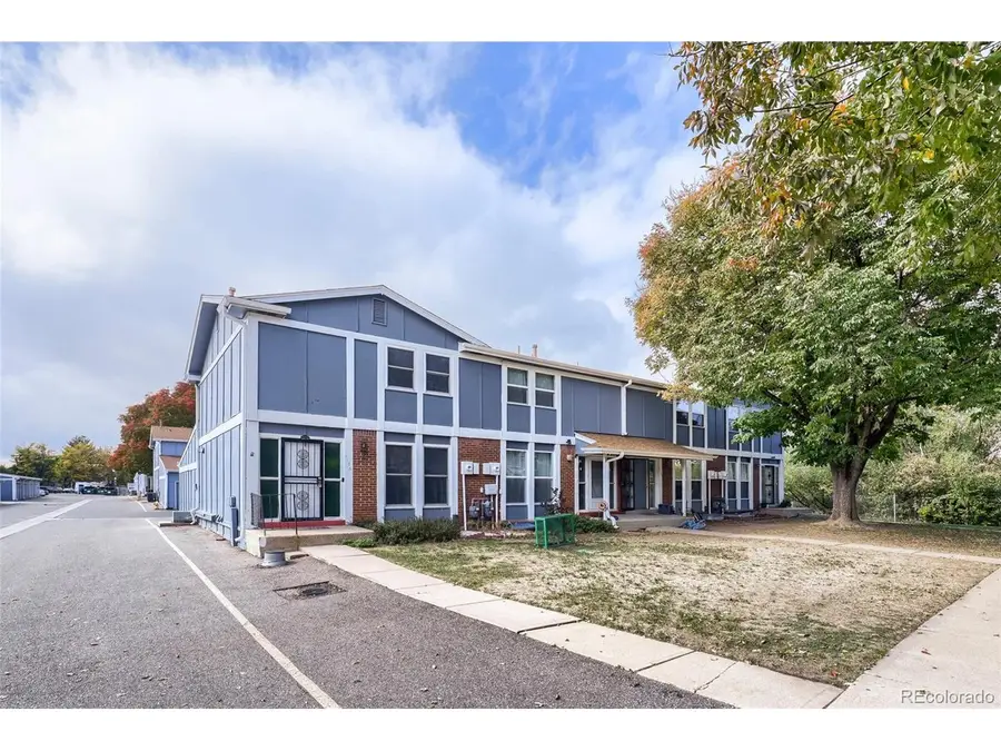 11761 E Canal Dr, Aurora, CO 80011 - #2