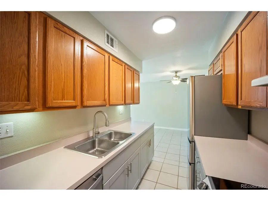 100 E Highline Cir #105, Centennial, CO 80122 - Image #3
