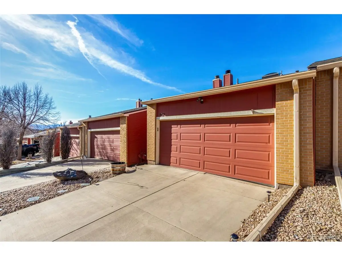 7107 S Bryant St, Littleton, CO 80120 - Image #1
