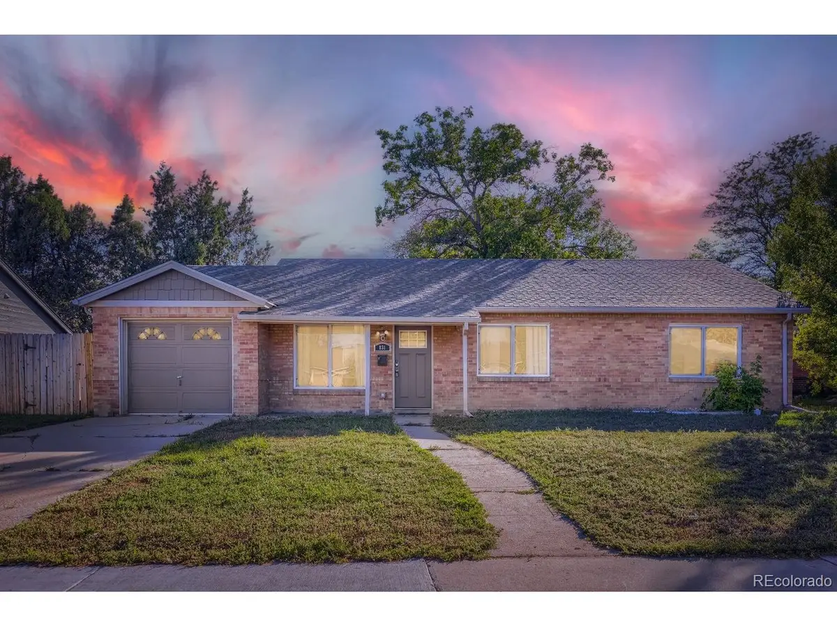 831 Tucson St, Aurora, CO 80011 - #1