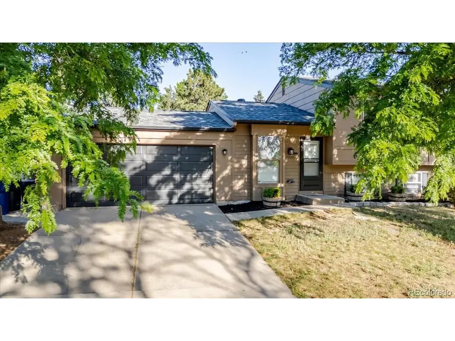 20652 E Batavia Dr, Aurora, CO 80011 - #2