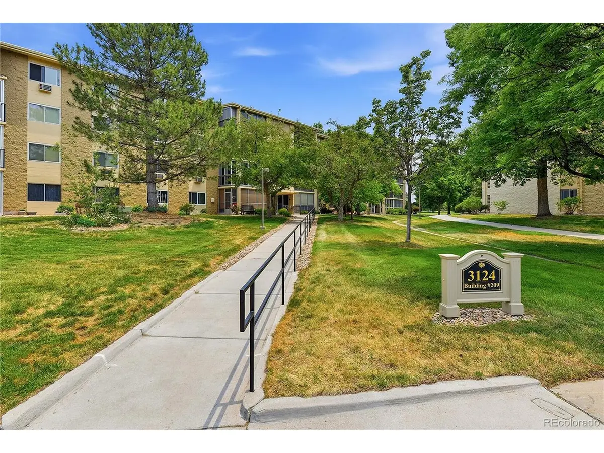 3124 S Wheeling Way #211, Aurora, CO 80014 - #1