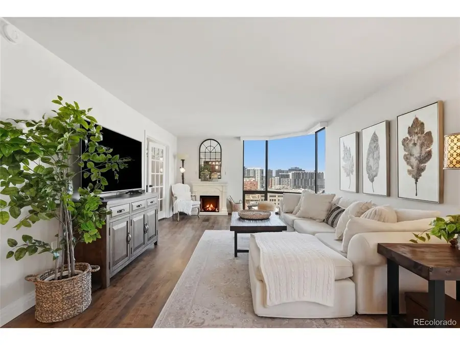 1625 Larimer St #1507, Denver, CO 80202 - #3