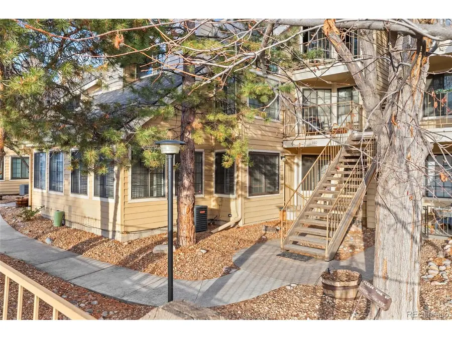 980 S Dahlia St #A, Denver, CO 80246 - Image #2