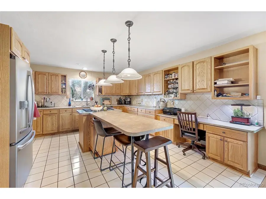 2540 S Kipling St, Lakewood, CO 80227 - #3