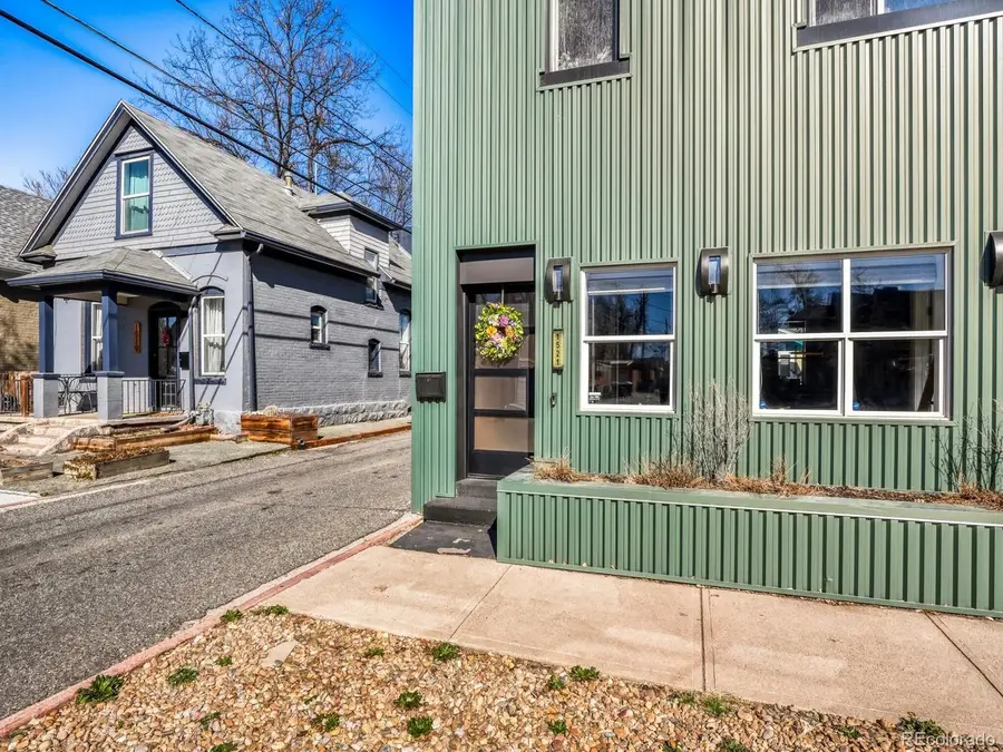 1521 E 29th Ave, Denver, CO 80205 - #2