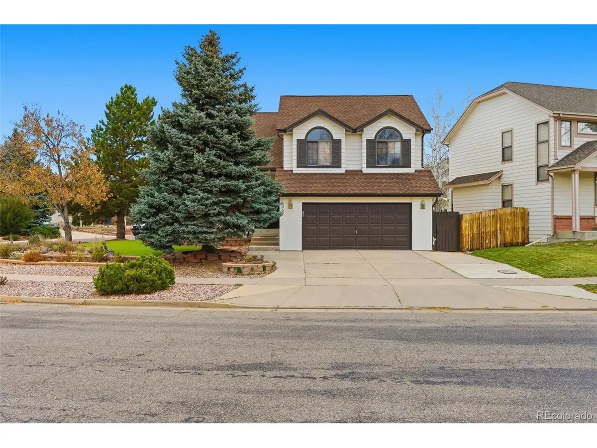 6069 Zinnia St, Arvada, CO 80004 - #1