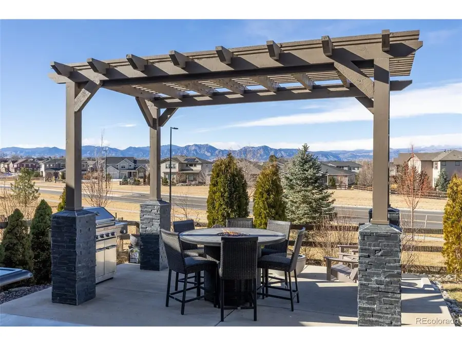 1060 Sandstone Cir, Erie, CO 80516 - Image #2