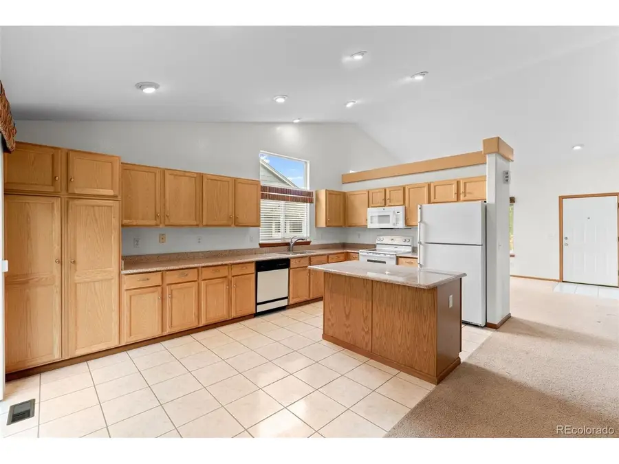 2154 S Waco St, Aurora, CO 80013 - #3