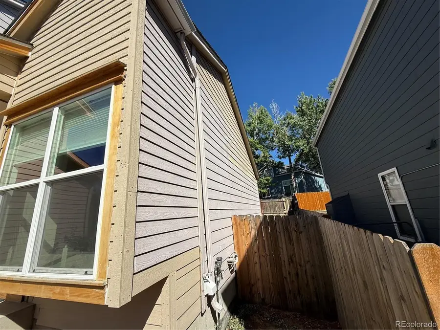 2806 S Danube St, Aurora, CO 80013 - #3