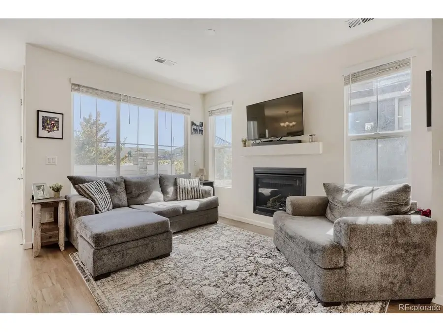 23588 E Ida Dr #D, Aurora, CO 80016 - #3