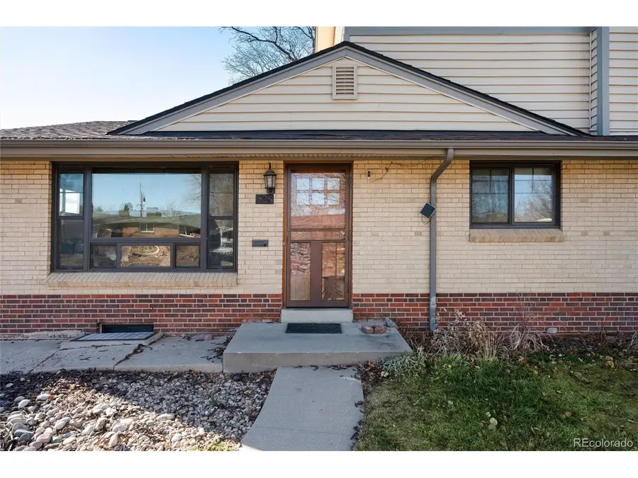 525 Elmira St, Aurora, CO 80010 - Image #3