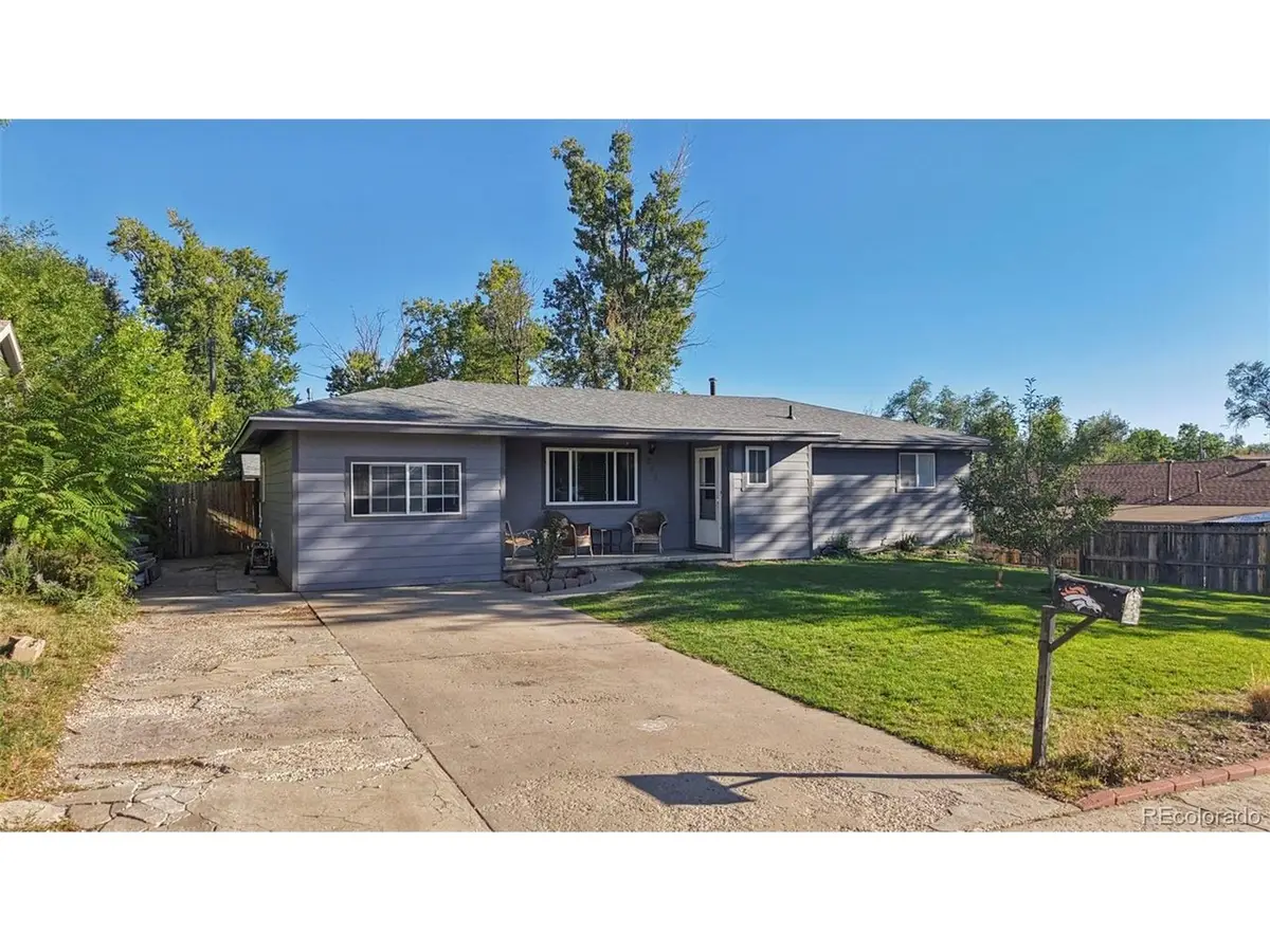 205 Everett Dr, Colorado Springs, CO 80911 - #1