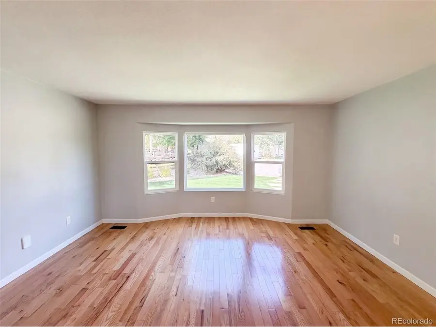 10708 W Chautauga Mtn, Littleton, CO 80127 - #3