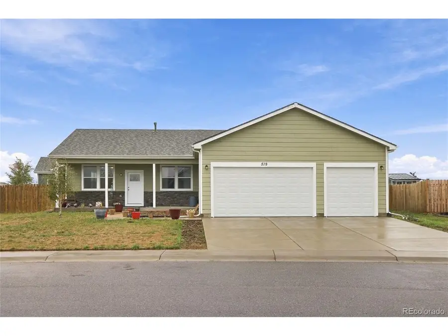 519 S 2nd Ave, Deer Trail, CO 80105 - #2