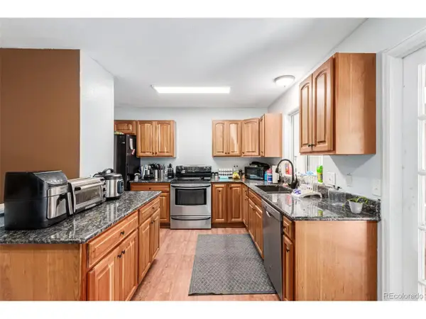 16233 E Louisiana Pl, Aurora, CO 80017