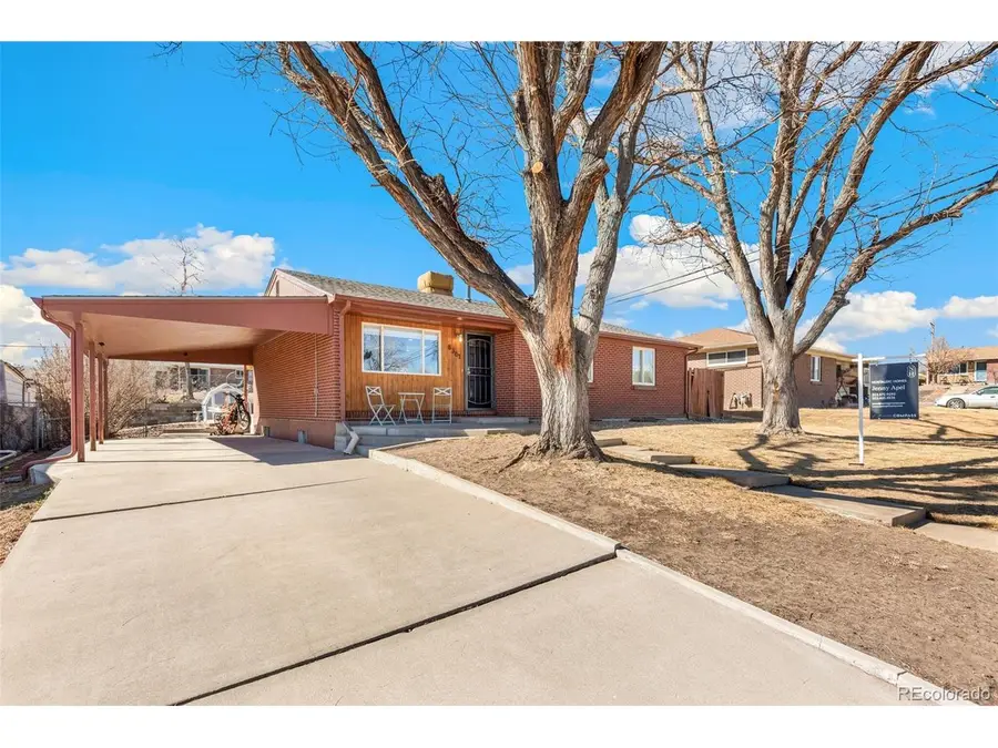 8361 Quivira Dr, Welby, CO 80229 - #2