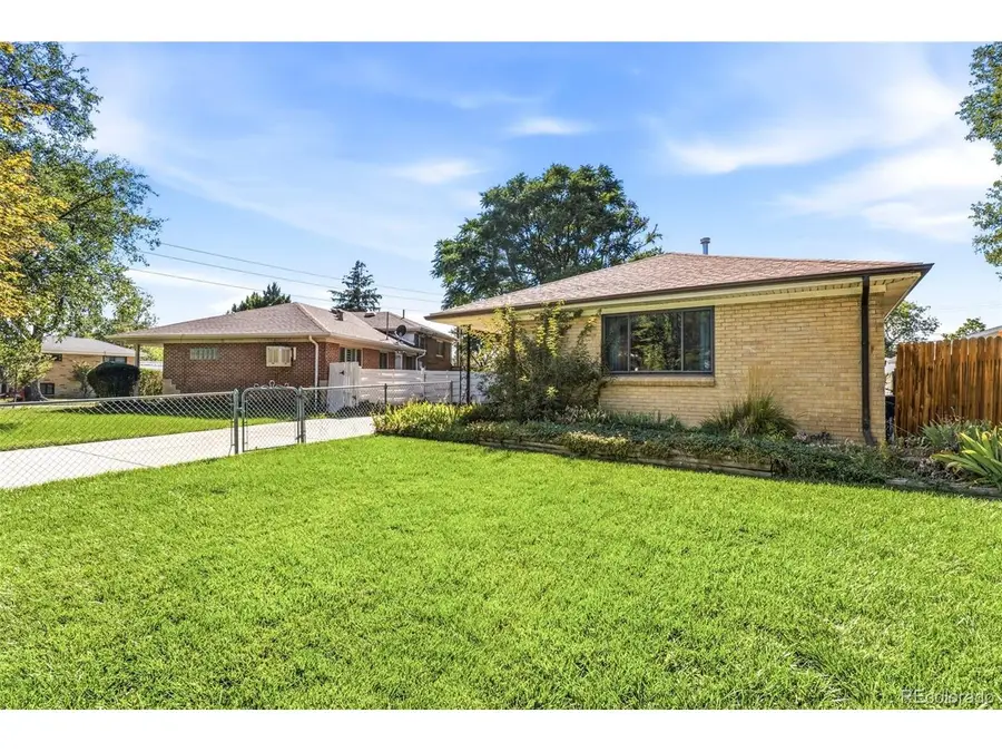 2309 Oakland St, Aurora, CO 80010 - #3