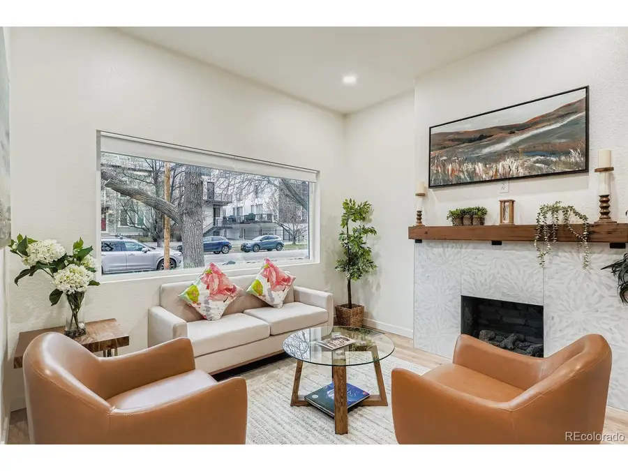 2423 Glenarm Pl, Denver, CO 80205 - Image #2