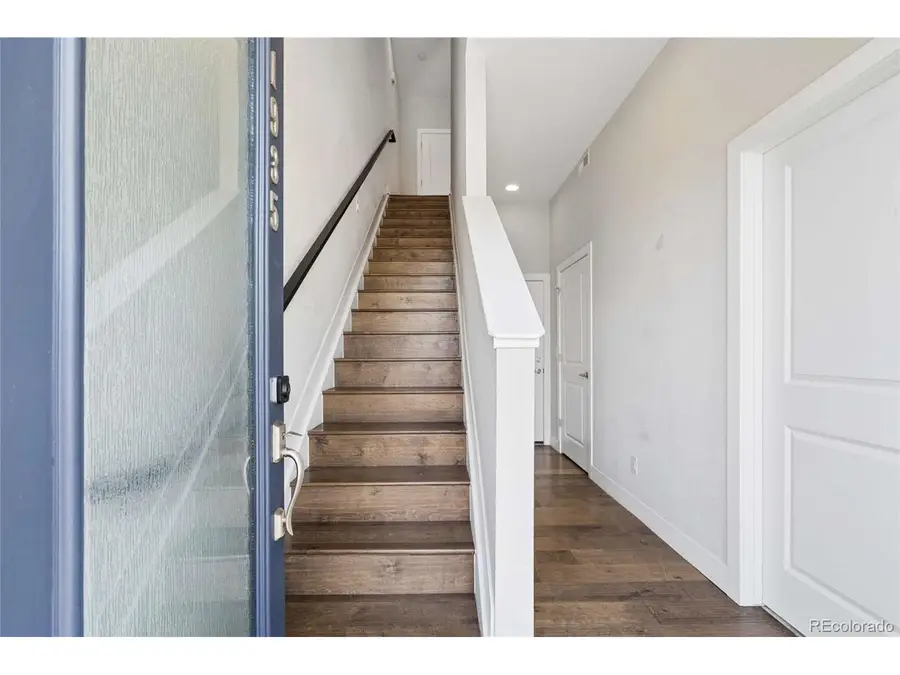 1935 Eaton St, Lakewood, CO 80214 - #3