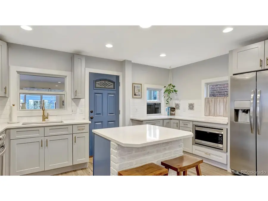 2549 Glenarm Pl, Denver, CO 80205 - #3