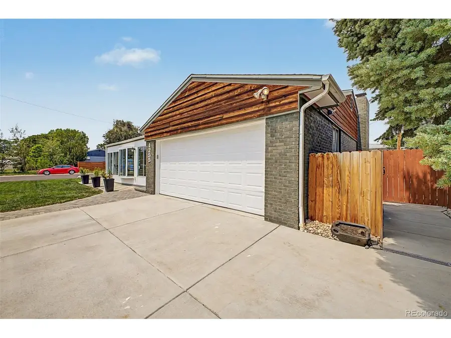 1255 W 6th Ave, Broomfield, CO 80020 - #3