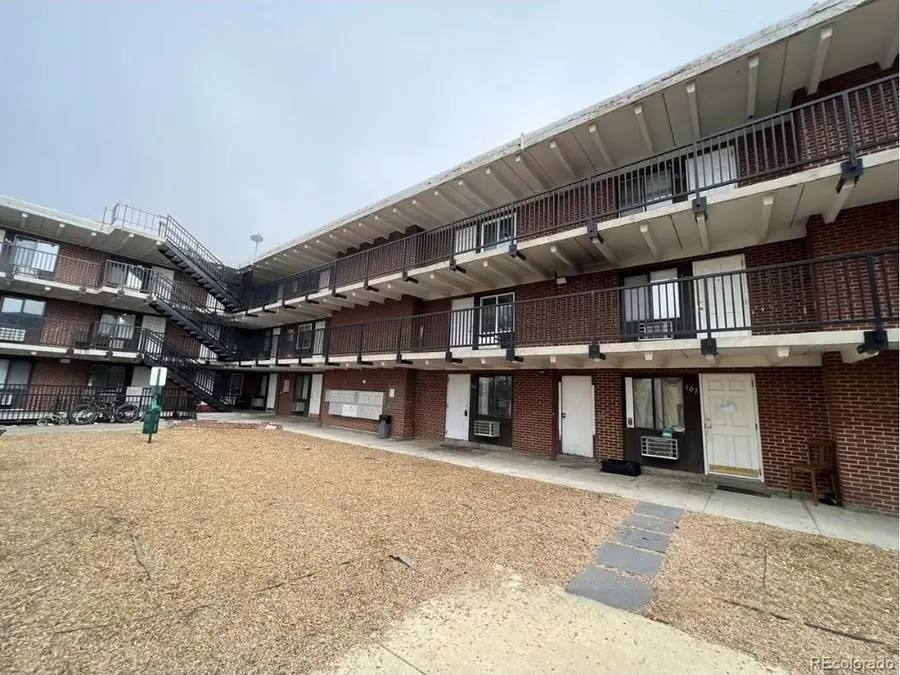 1180 Yosemite St #307, Denver, CO 80220 - #2
