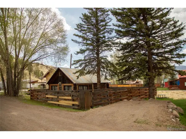 103 W 10 1/2 St, Creede, CO 81130