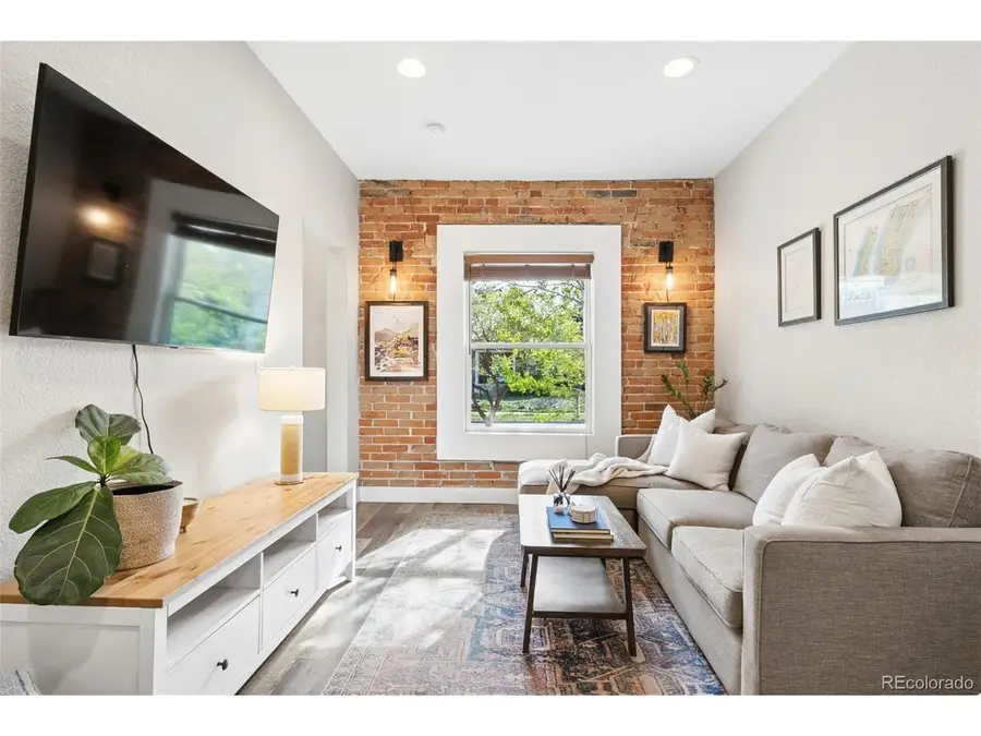 425 N Corona St, Denver, CO 80218 - #3