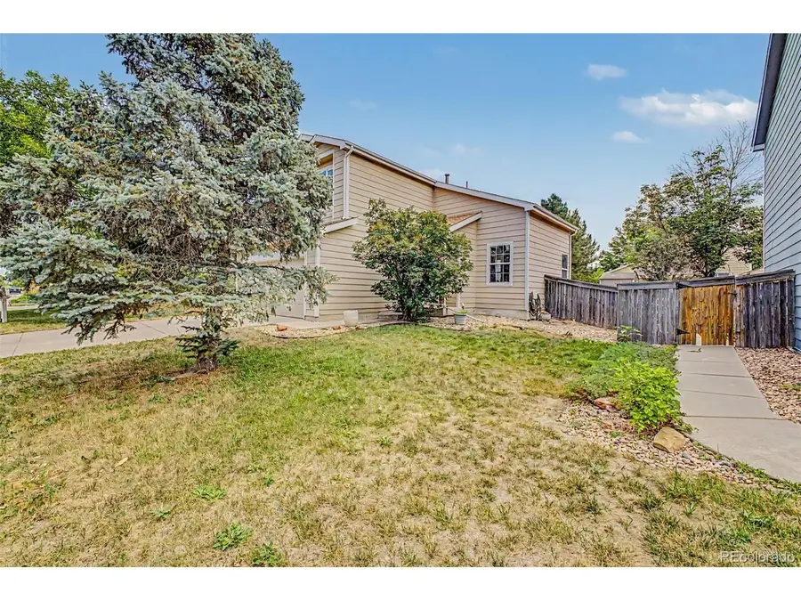 1112 Sandpiper Ln, Brighton, CO 80601 - #3