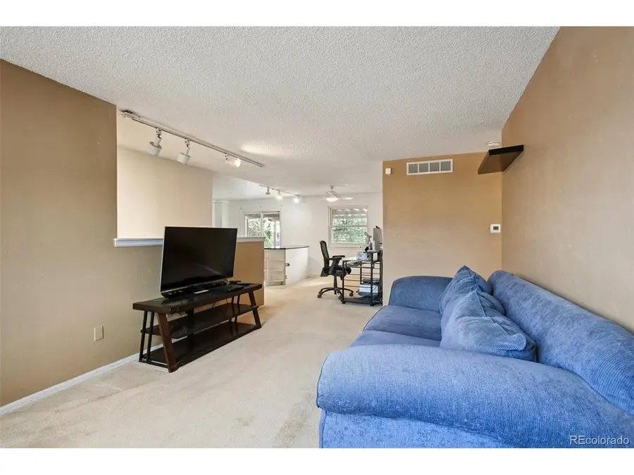 2454 Tulip St, Longmont, CO 80501 - #3