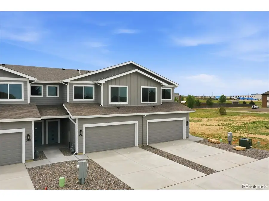310 Bennett Ave, Bennett, CO 80102 - #2