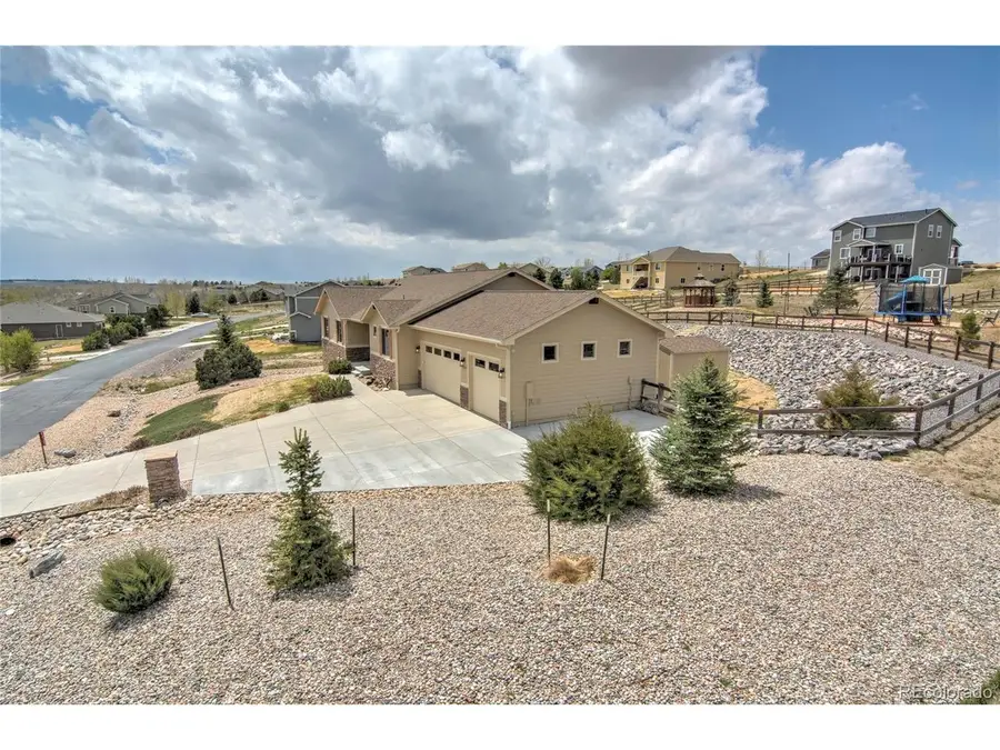 42105 Plantation Cir, Elizabeth, CO 80107 - #2