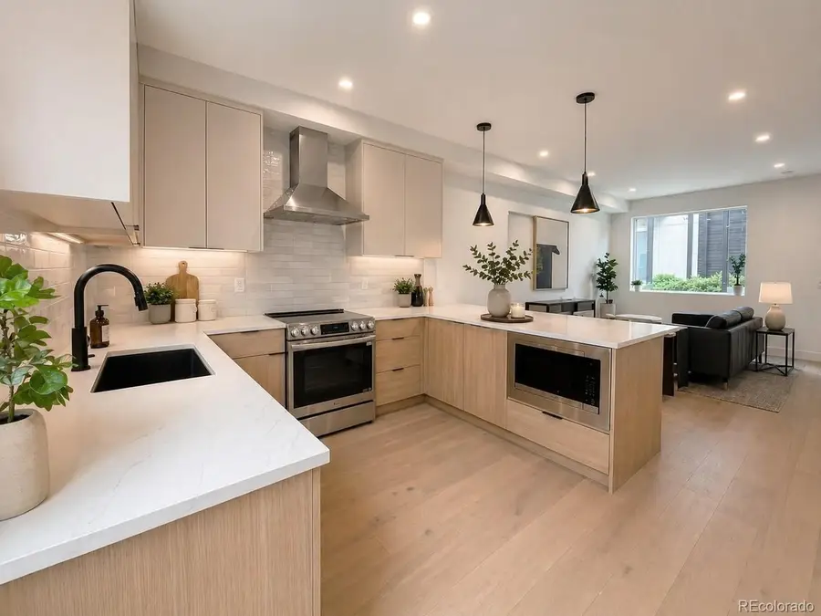 1259 N Stuart St #4, Denver, CO 80204 - #3