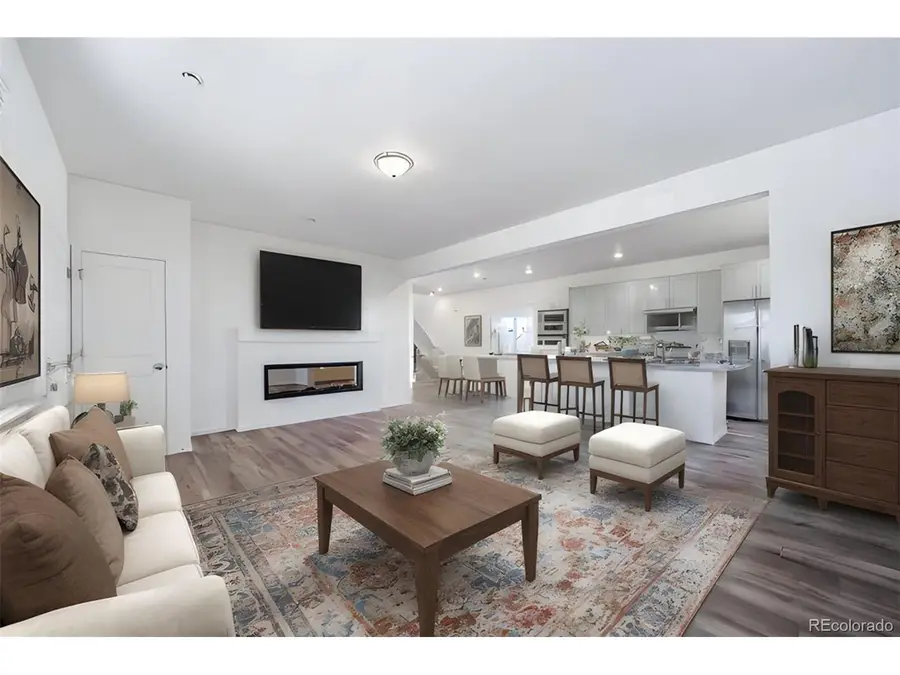 10177 Scranton Ct, Commerce City, CO 80022 - #2