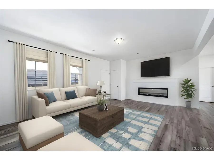 10177 Scranton Ct, Commerce City, CO 80022 - #3