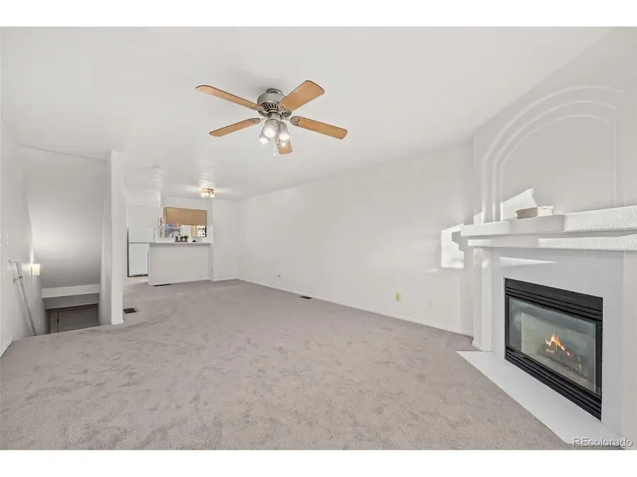 11808 E Kepner Dr, Aurora, CO 80012 - Image #2