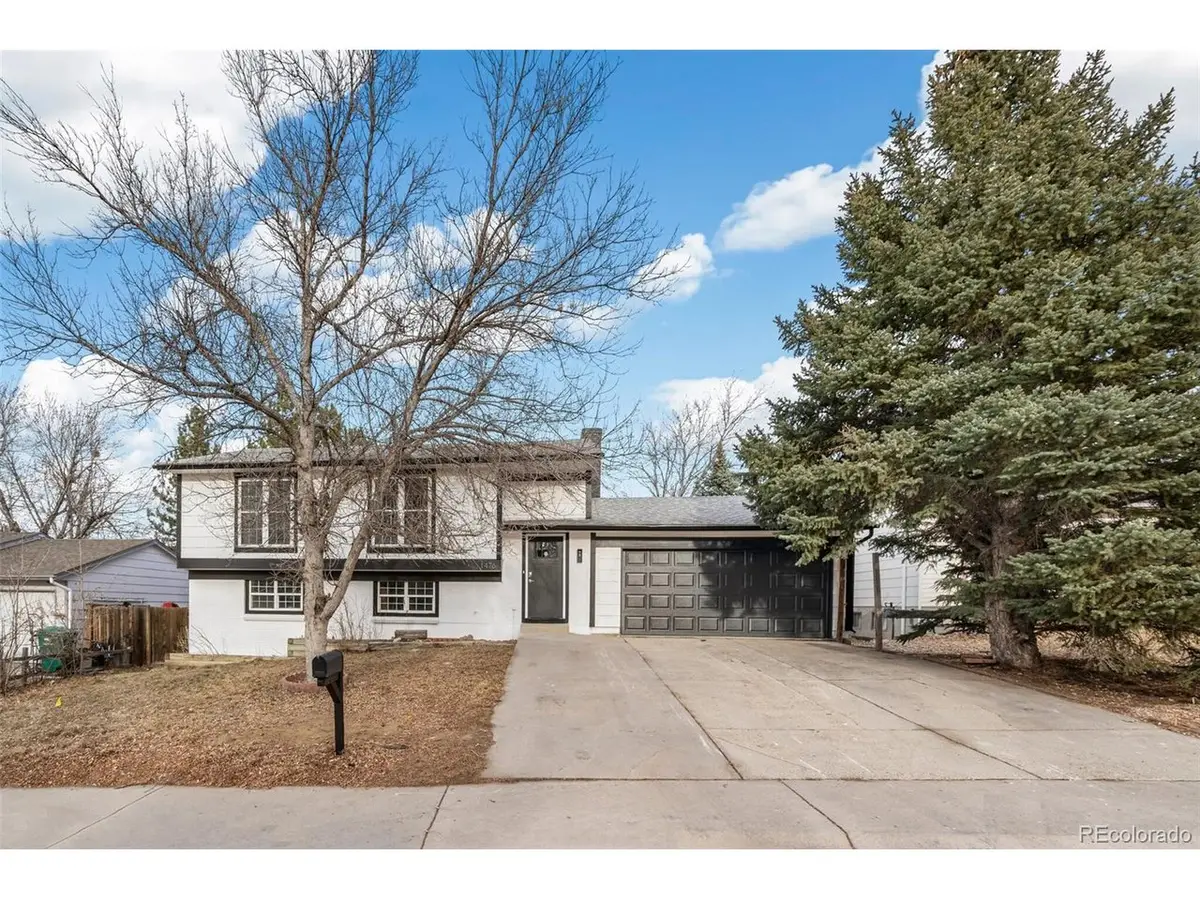 1476 S Olathe Way, Aurora, CO 80017 - Image #1