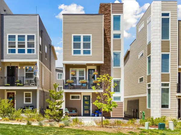 2578 Palau Way, Castle Rock, CO 80109