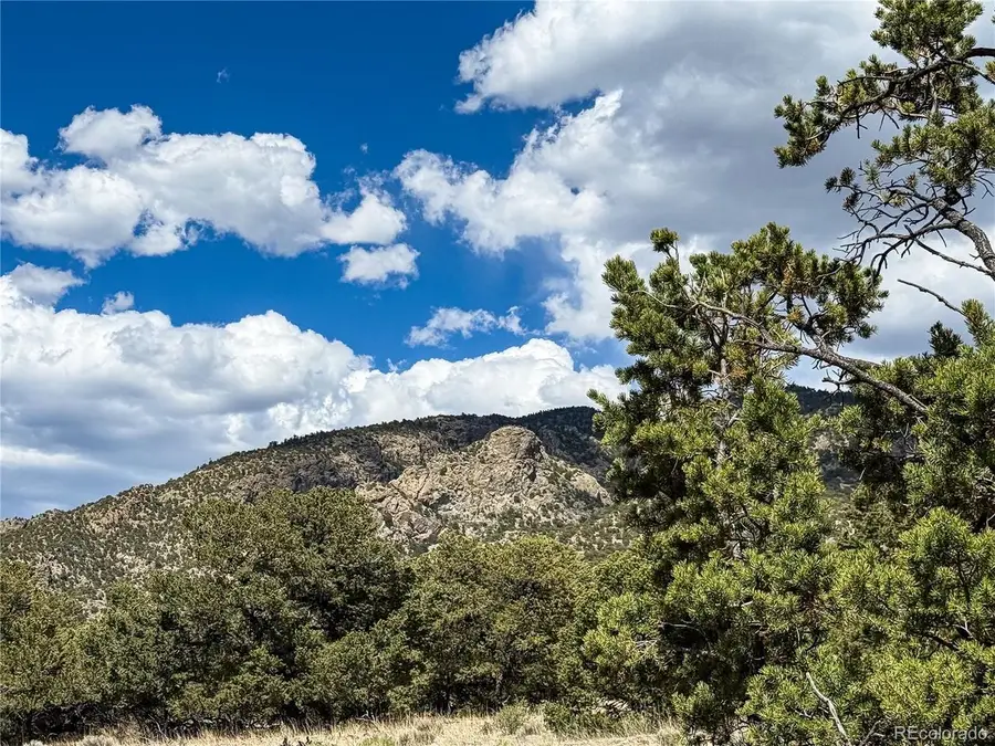 107 Crosstimber Ln, Mosca, CO 81146 - #2
