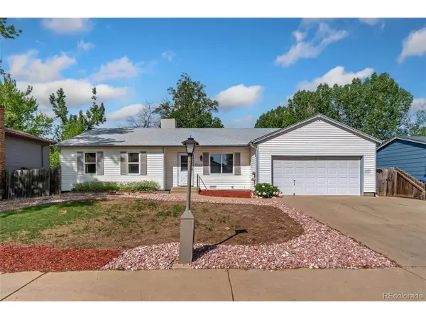 2205 Lincoln St, Longmont, CO 80501