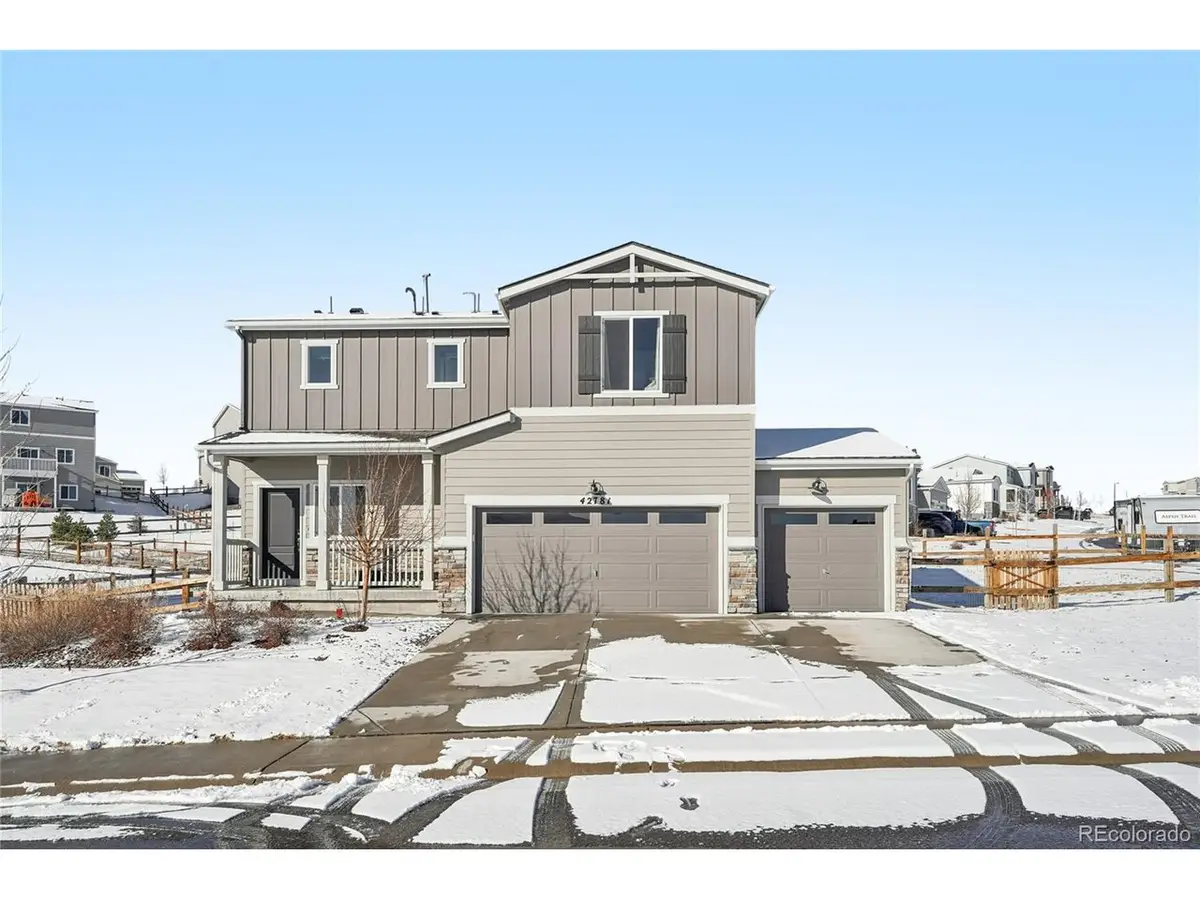 42781 Ivydel Cir, Elizabeth, CO 80107 - Image #1